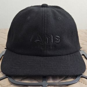 Vans Classic Black on Black Felt Hat OTW NWOT